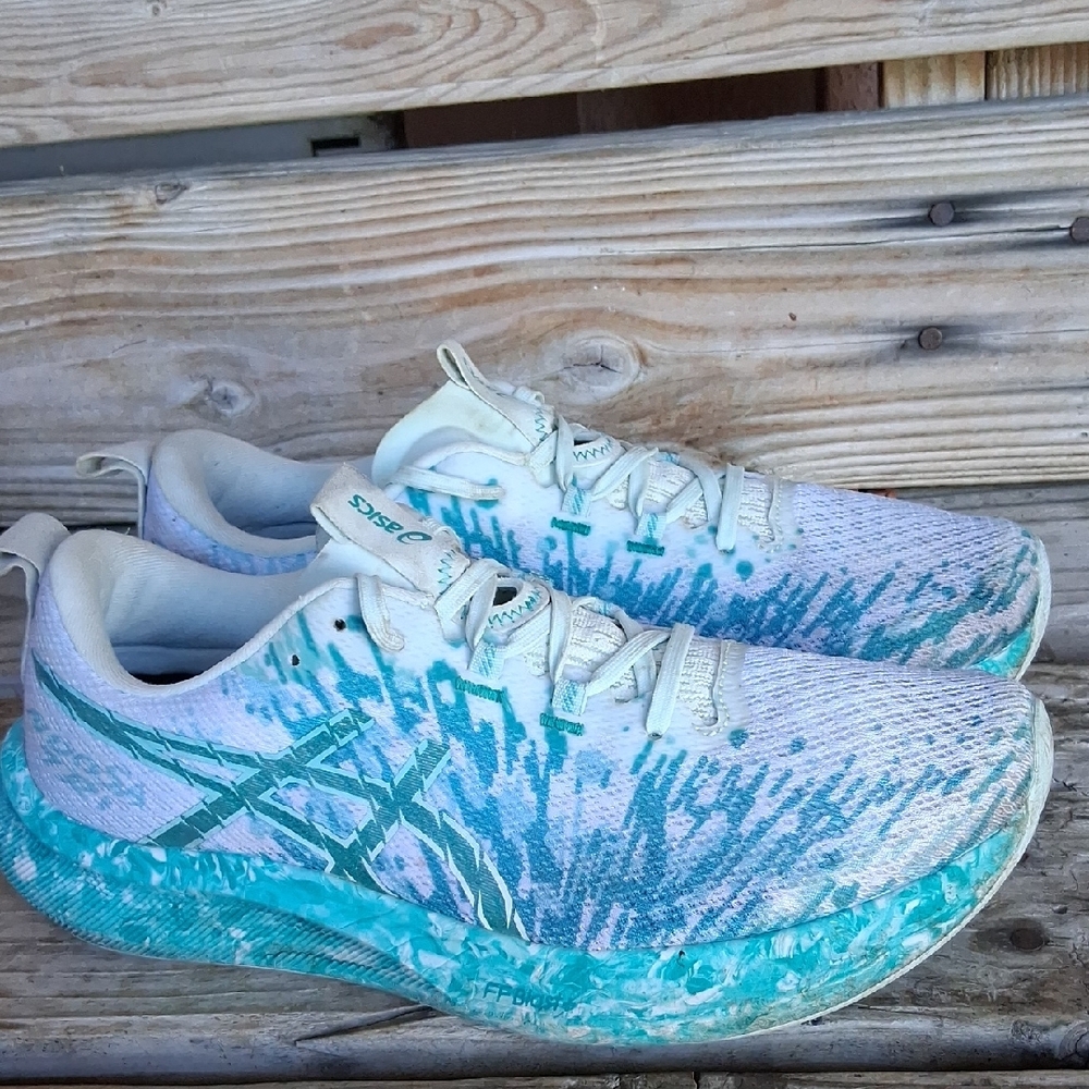ASICS Mens's Noosa Tri  White and Aqua Athletic Shoes - Picture 3 of 14